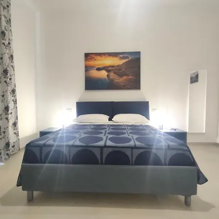 Riva Del - 4 Ortigia's Sea View Apartment Syracuse